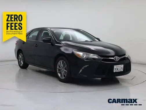 2017 Toyota Camry SE FWD photo