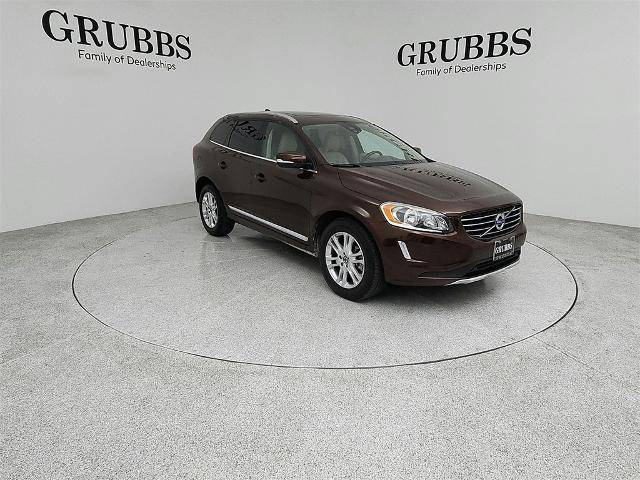 2015 Volvo XC60 T5 Drive-E Platinum FWD photo
