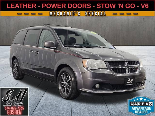 2017 Dodge Grand Caravan SXT FWD photo