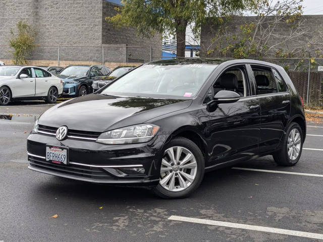 2018 Volkswagen Golf SE FWD photo