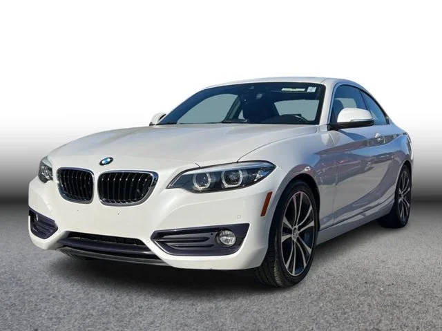 2019 BMW 2 Series 230i RWD photo
