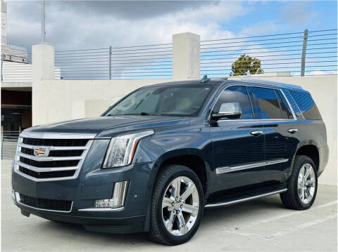 2019 Cadillac Escalade Luxury 4WD photo