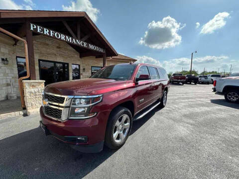2019 Chevrolet Suburban LT RWD photo