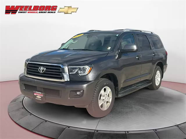 2018 Toyota Sequoia SR5 4WD photo