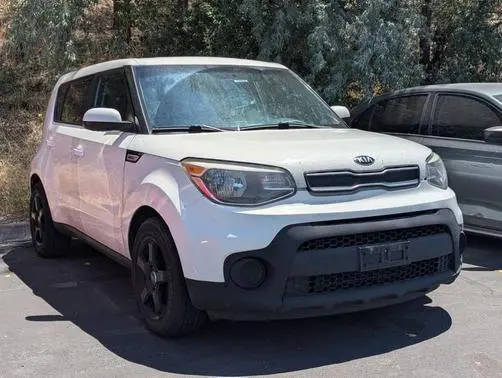 2019 Kia Soul Base FWD photo