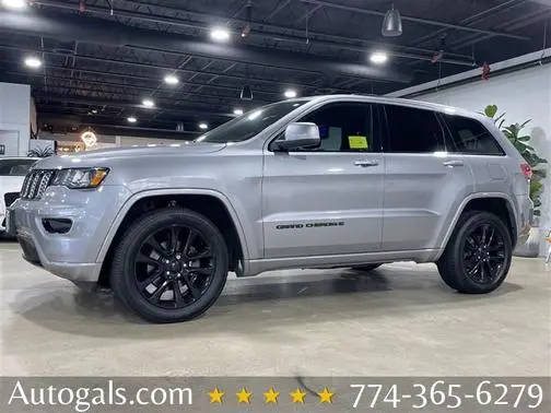 2018 Jeep Grand Cherokee Altitude 4WD photo