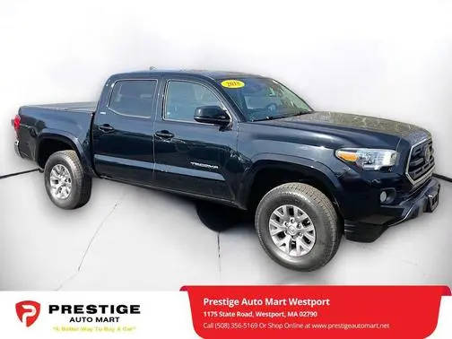 2018 Toyota Tacoma SR5 4WD photo