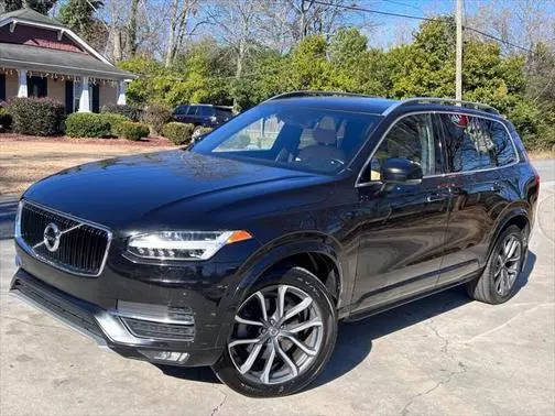 2016 Volvo XC90 T6 Momentum AWD photo