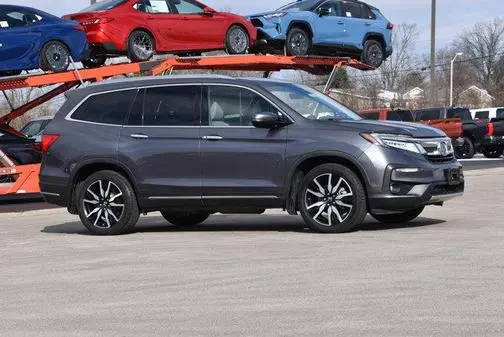 2019 Honda Pilot Touring 8-Passenger AWD photo