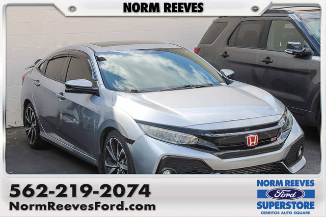 2018 Honda Civic  FWD photo