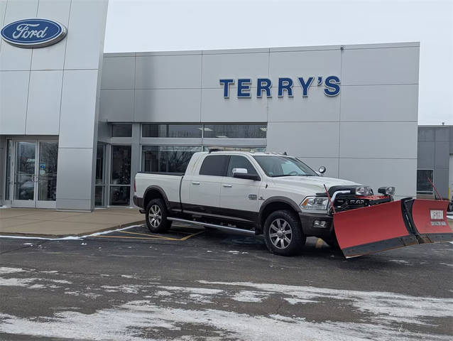2018 Ram 3500 Laramie Longhorn 4WD photo