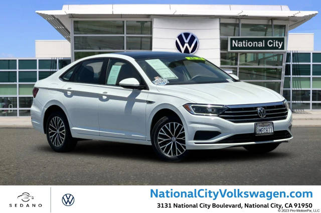 2019 Volkswagen Jetta SEL FWD photo