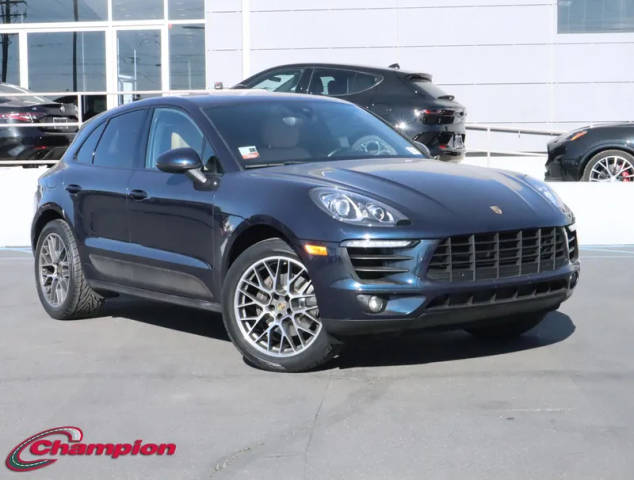 2018 Porsche Macan Sport Edition AWD photo