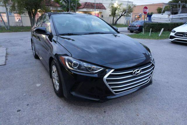 2018 Hyundai Elantra SE FWD photo