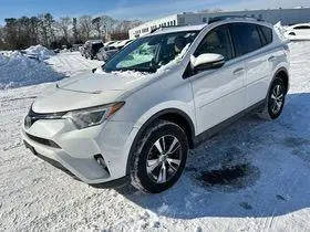 2018 Toyota RAV4 XLE AWD photo