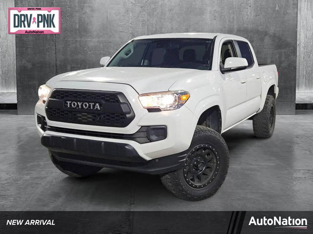 2018 Toyota Tacoma SR 4WD photo