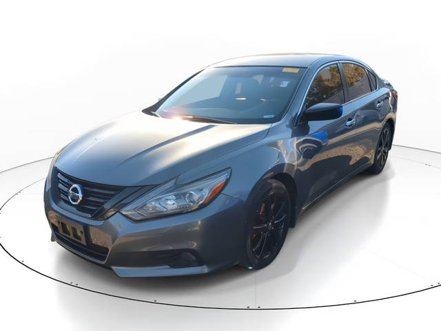 2018 Nissan Altima 2.5 SR FWD photo