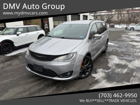 2018 Chrysler Pacifica Minivan Touring Plus FWD photo