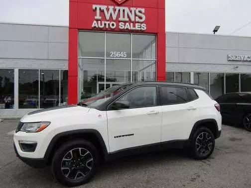 2019 Jeep Compass Trailhawk 4WD photo