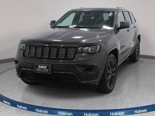 2018 Jeep Grand Cherokee Altitude 4WD photo