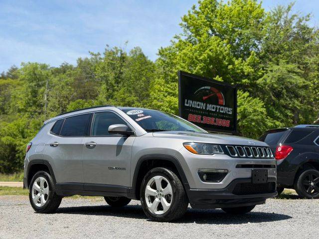 2019 Jeep Compass Latitude 4WD photo