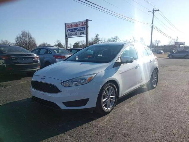 2017 Ford Focus SE FWD photo