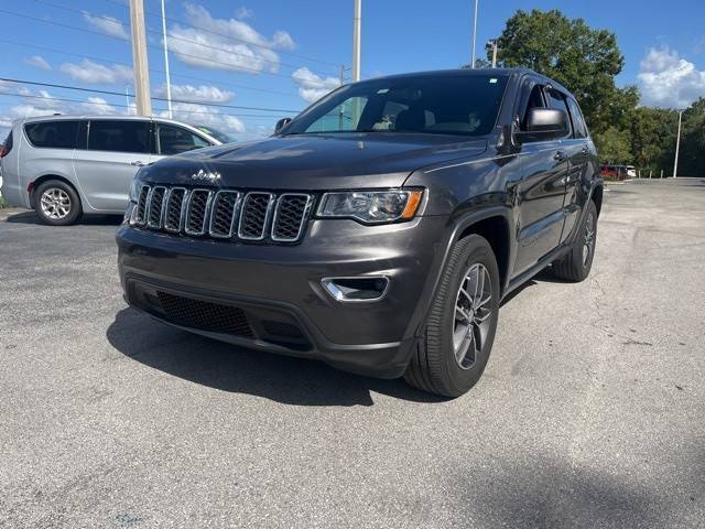 2018 Jeep Grand Cherokee Laredo E RWD photo