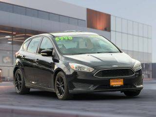 2016 Ford Focus SE FWD photo