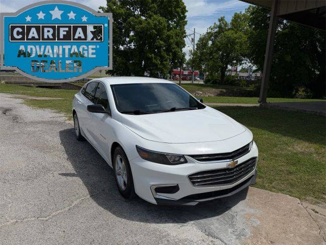 2018 Chevrolet Malibu LS FWD photo