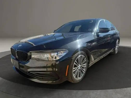 2019 BMW 5 Series 530i xDrive AWD photo