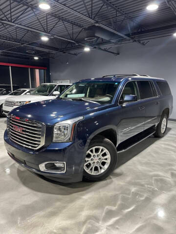 2018 GMC Yukon XL SLT 4WD photo