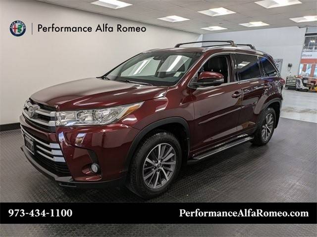 2018 Toyota Highlander XLE AWD photo