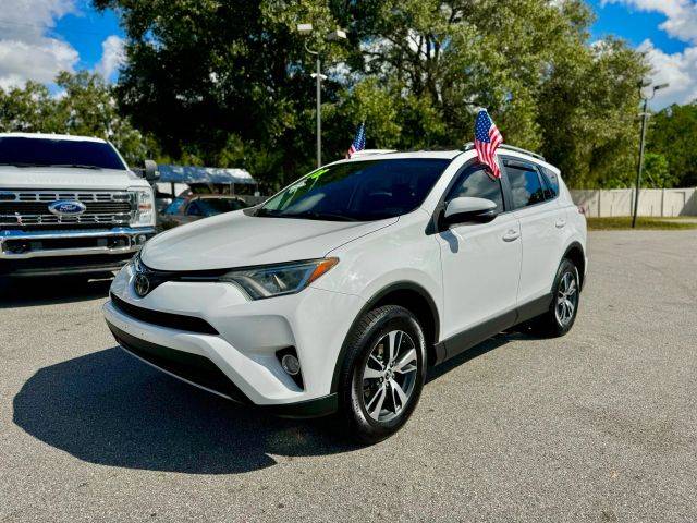 2018 Toyota RAV4 XLE AWD photo