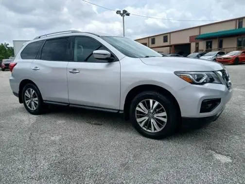 2018 Nissan Pathfinder S FWD photo