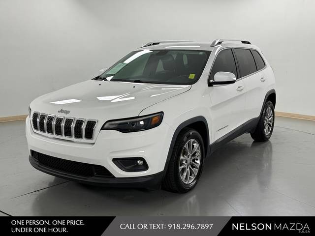2019 Jeep Cherokee Latitude Plus FWD photo