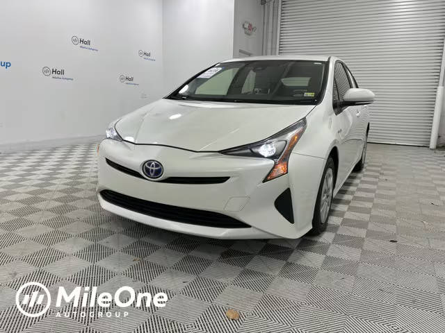 2018 Toyota Prius One FWD photo