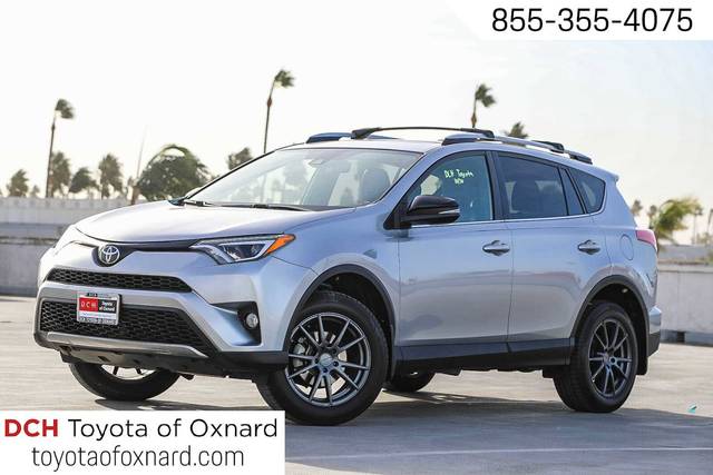 2018 Toyota RAV4 SE FWD photo