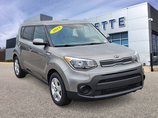 2019 Kia Soul Base FWD photo