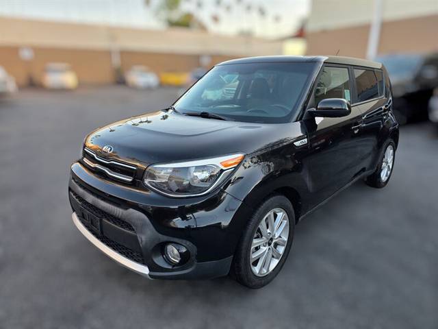 2018 Kia Soul + FWD photo