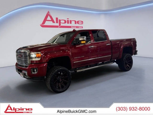 2019 GMC Sierra 2500HD Denali 4WD photo