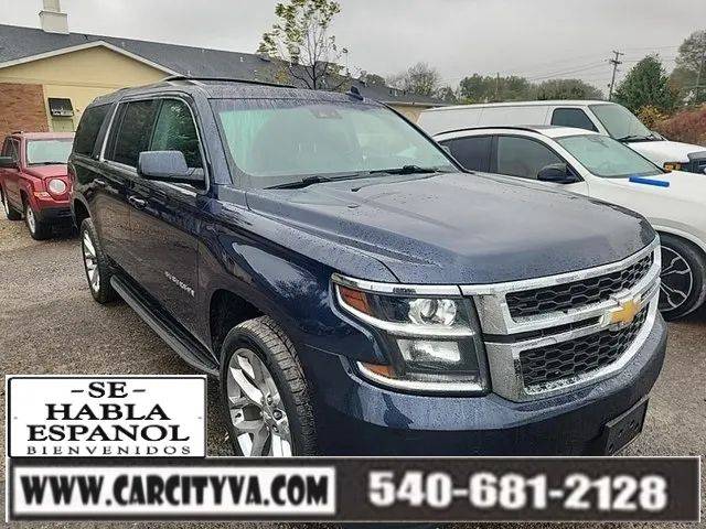 2019 Chevrolet Suburban LT 4WD photo