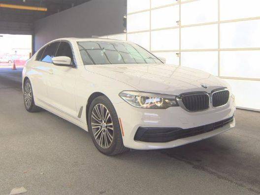 2019 BMW 5 Series 530i xDrive AWD photo