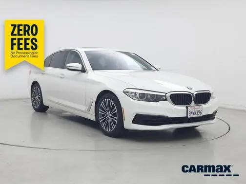 2019 BMW 5 Series 530e iPerformance RWD photo
