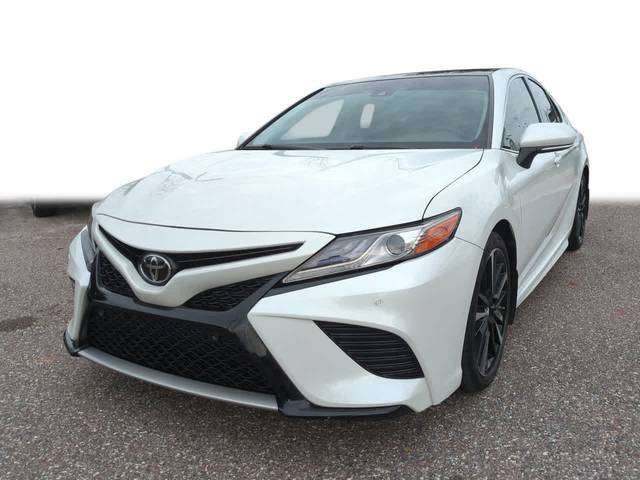 2018 Toyota Camry XSE FWD photo