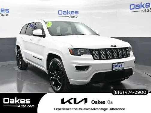 2018 Jeep Grand Cherokee Altitude 4WD photo