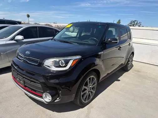 2019 Kia Soul ! FWD photo