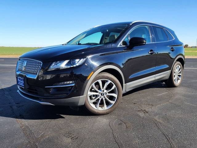 2019 Lincoln MKC Select FWD photo