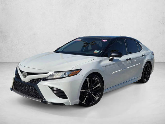 2018 Toyota Camry XSE FWD photo