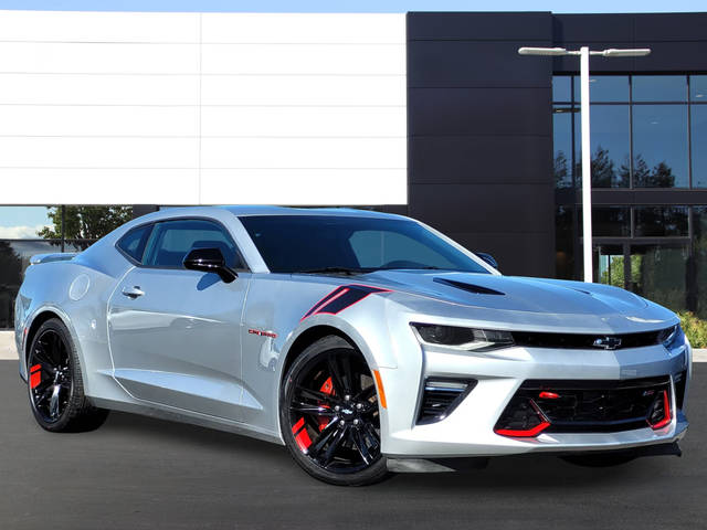 2018 Chevrolet Camaro 1SS RWD photo