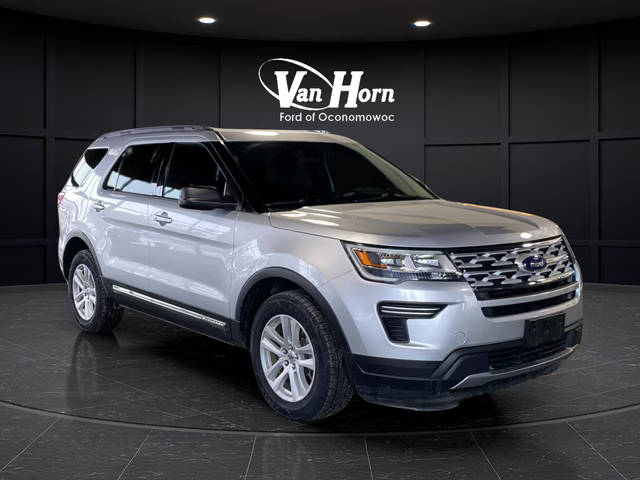 2018 Ford Explorer XLT 4WD photo